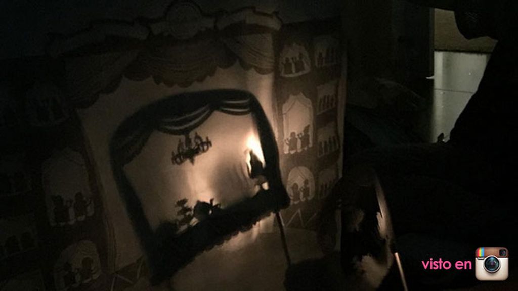 "El teatro de sombras siempre es una buena opción", así acababa el cumple