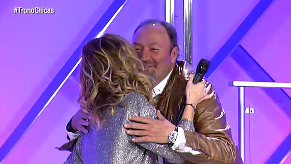 Amador renueva su imagen asesorado por Nacho Montes y Jesús Reyes