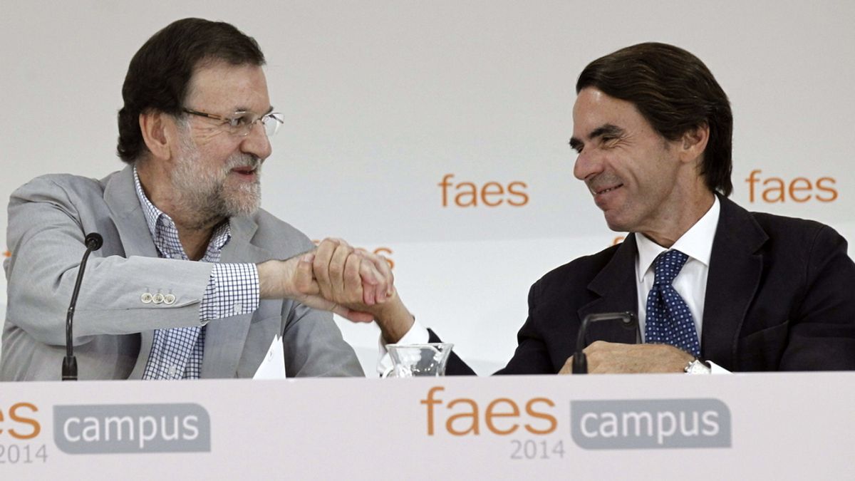 Rajoy y Aznar coinciden en la clausura de FAES. Foto: EFE