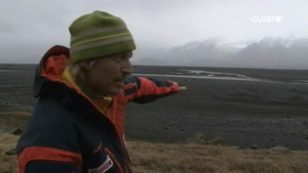 Jesús se acerca a dos km del volcán