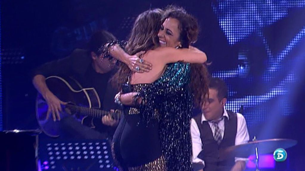 Malú y su hermano protagonizan el momento más familiar de la final
