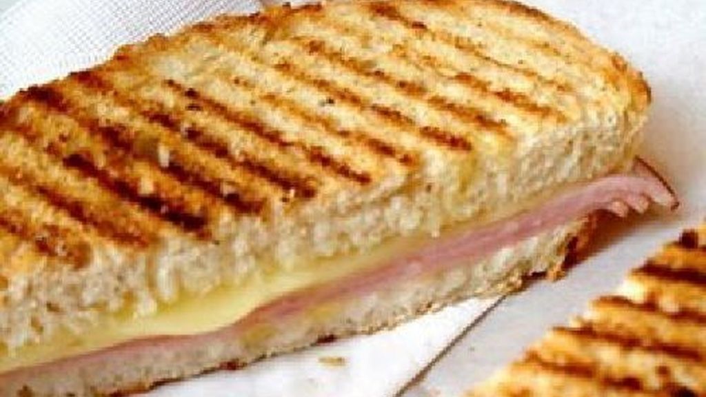 El croque monsieur, delicattessen francés