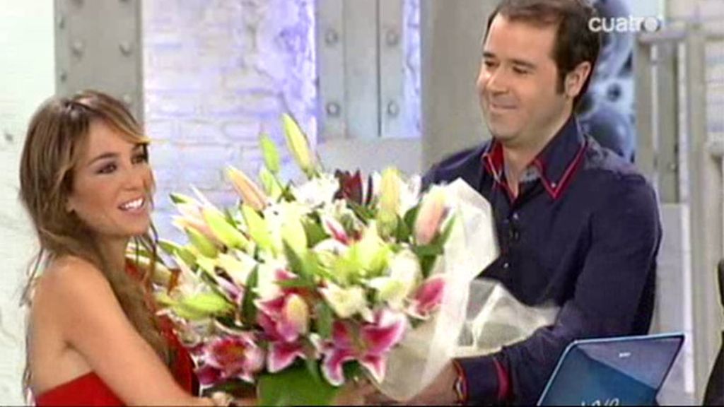 Ruth recibe la llamada de su pareja Risto Mejide