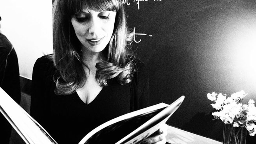 El universo de Paula Bonet, en blanco y negro