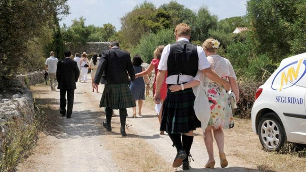 La romántica y campestre boda de María Adánez