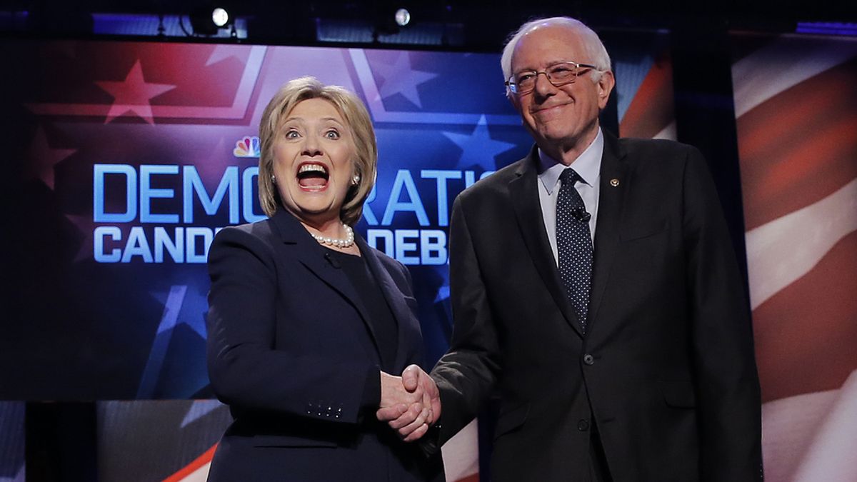 Sanders y Clinton se enfrentan en el último debate antes de las primarias en Nuevo Hampshire