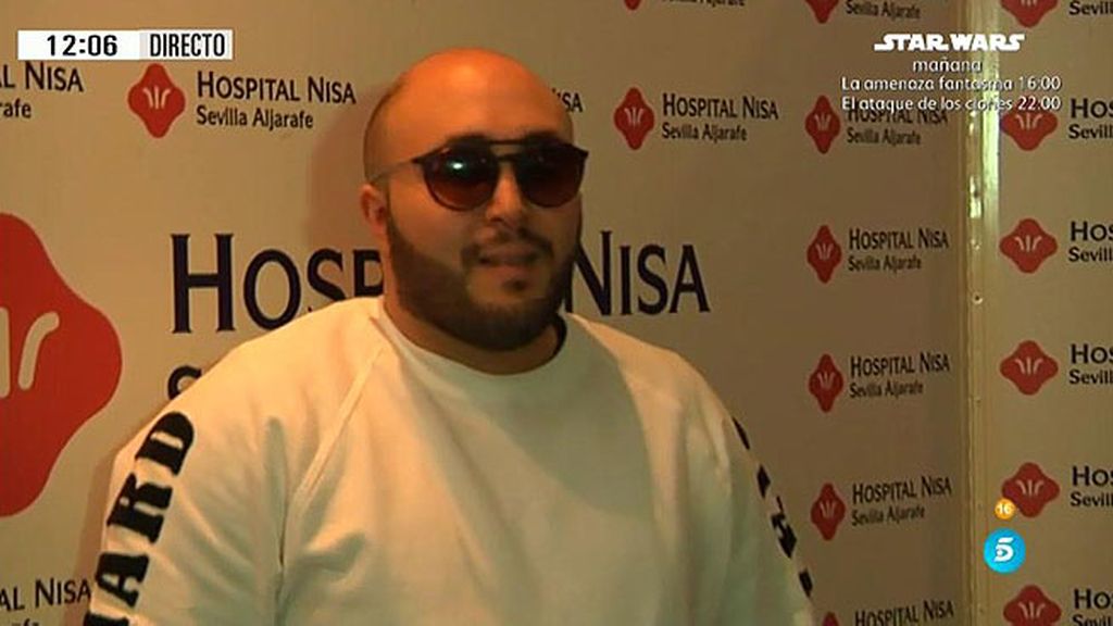 Irene y la niña no han hecho su aparición en el photocall