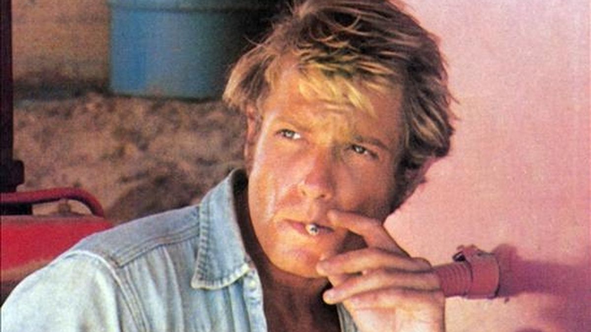 El ícono de la industria pornográfica, director y productor de teatro John Robert Stillman, conocido como Jack Wrangler, murió en Nueva York (EEUU), a los 62 años a causa de una enfermedad pulmonar. EFE