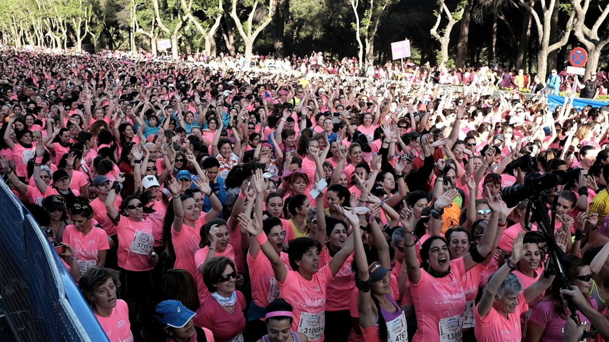 La 'Marea Rosa' contra el cáncer de mama