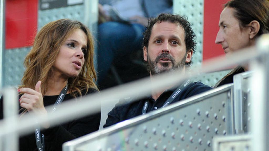 Xabi Alonso lleva a su hijo Jon al tenis y Cristiano va sin Irina