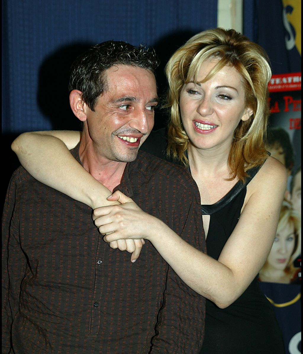 Roberto Cairo, con Ania Iglesias en la obra de teatro 'La petición de mano'