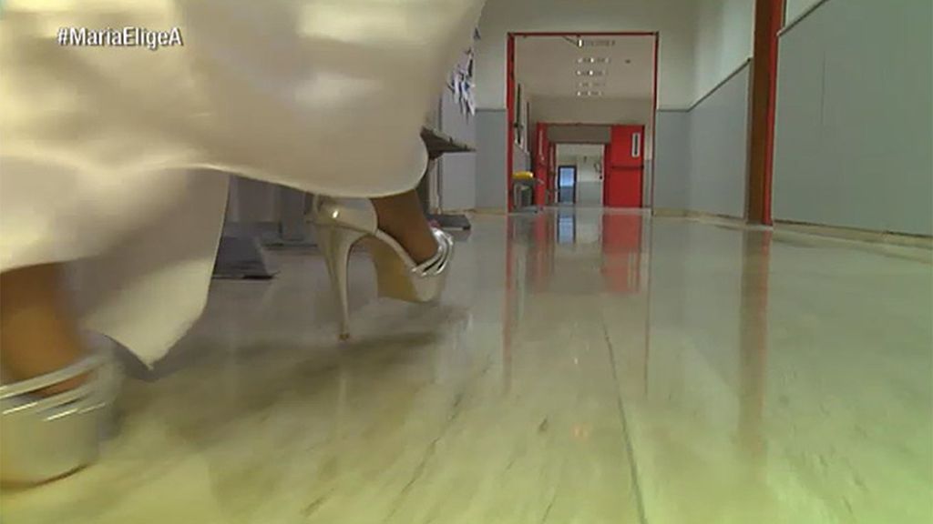 Los pendientes, el anillo, los zapatos... ¡Hasta una tiara!