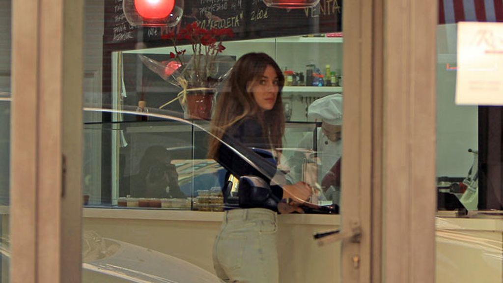 Todos los medios pendientes del romance estrella de la primavera