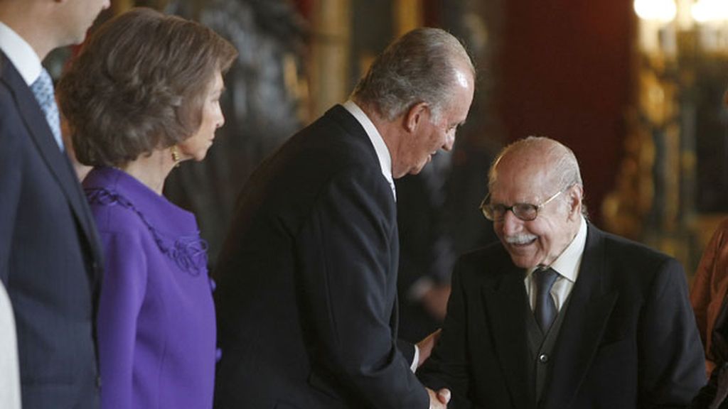 En recepción oficial