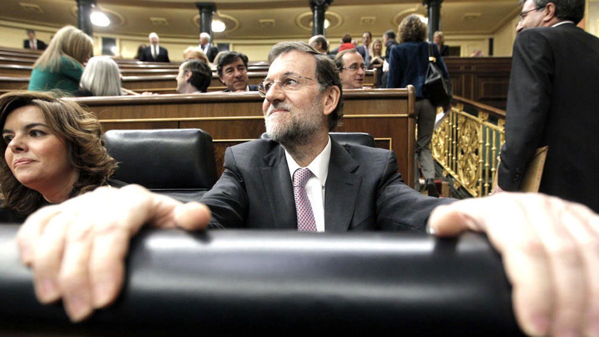 Mariano Rajoy junto a Soraya Sáenz de Santamaría en el Congreso