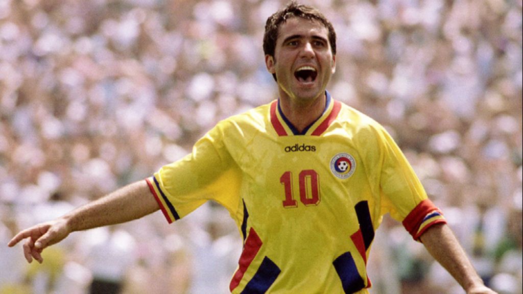 La mejor selección de Rumania hizo historia con Hagi