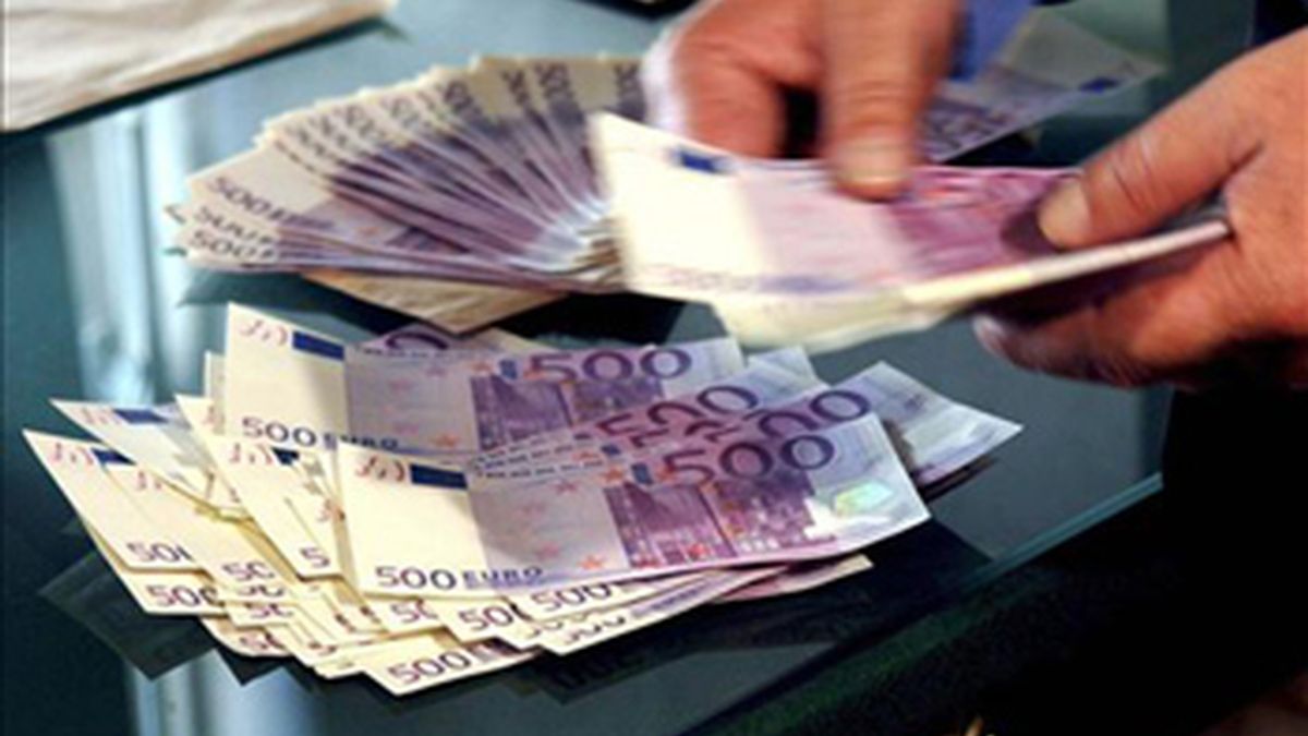 La falsificación de billetes de euro cae un 13% respecto a 2009 según el BCE