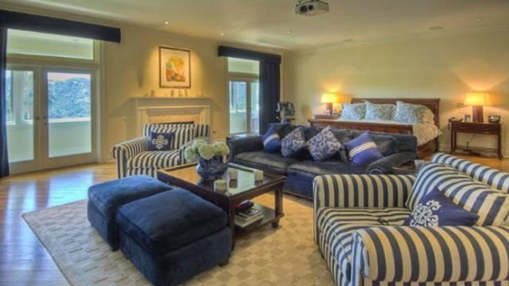 Mark Wahlberg vende su espectacular mansión de Beverly Hills