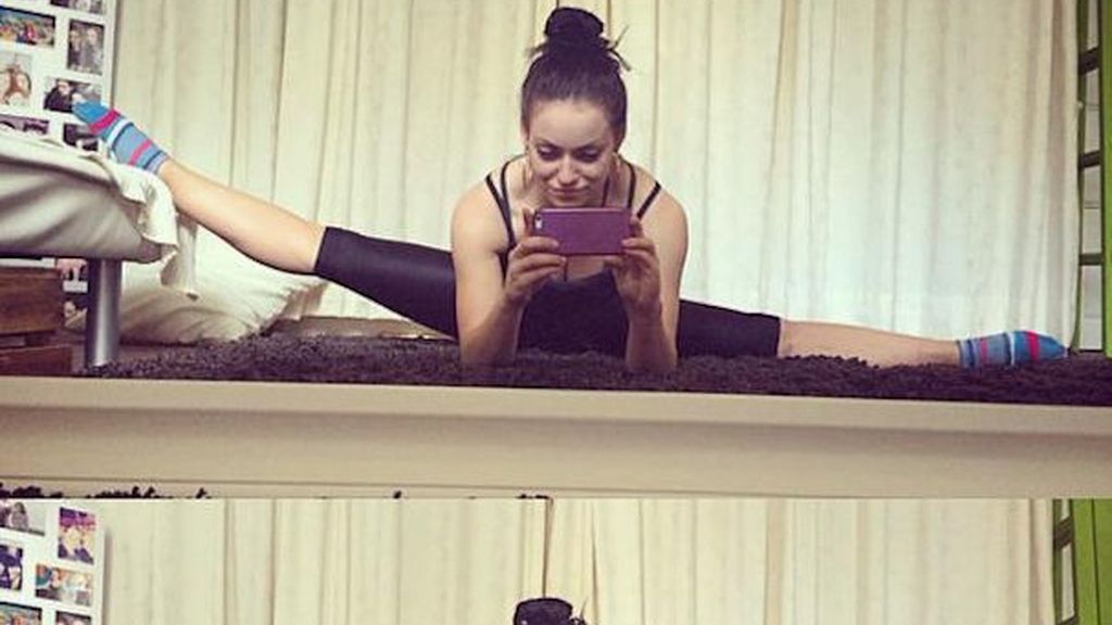 Niedziela contorsionista