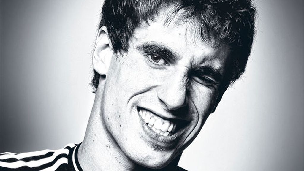 Javi Matínez, el más guapo de la rojita por goleada