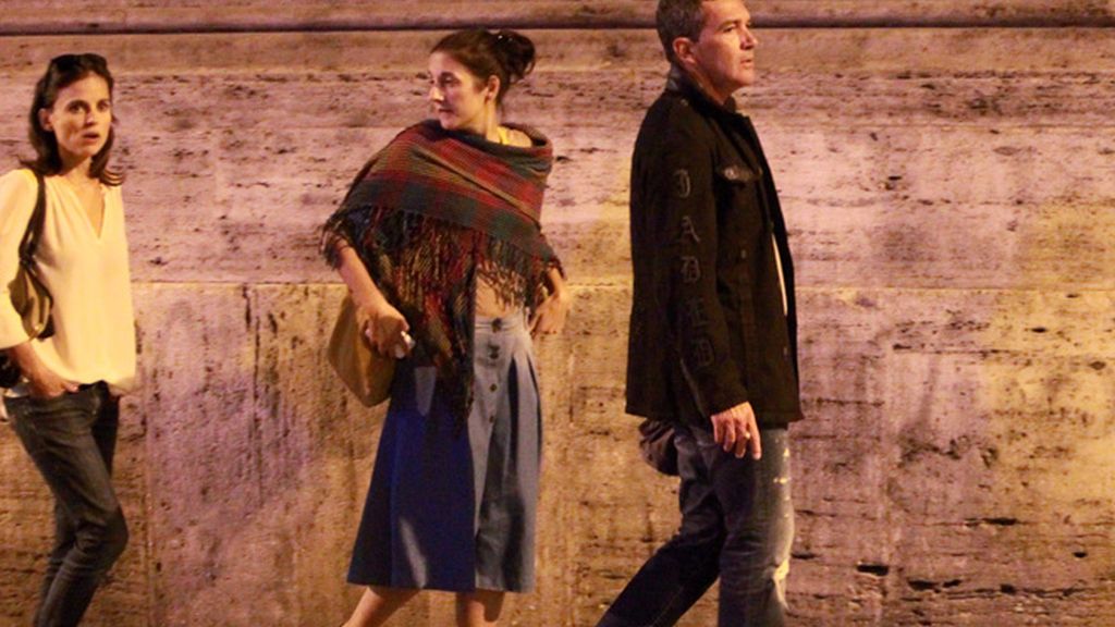 ¿Con quién cenó Elena Anaya en Roma?
