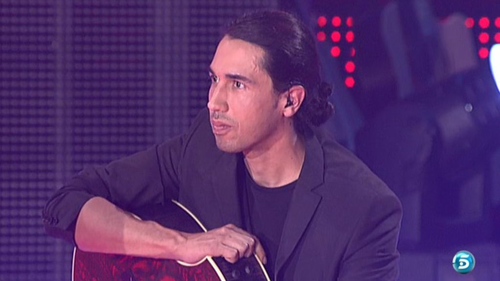 Malú y su hermano protagonizan el momento más familiar de la final