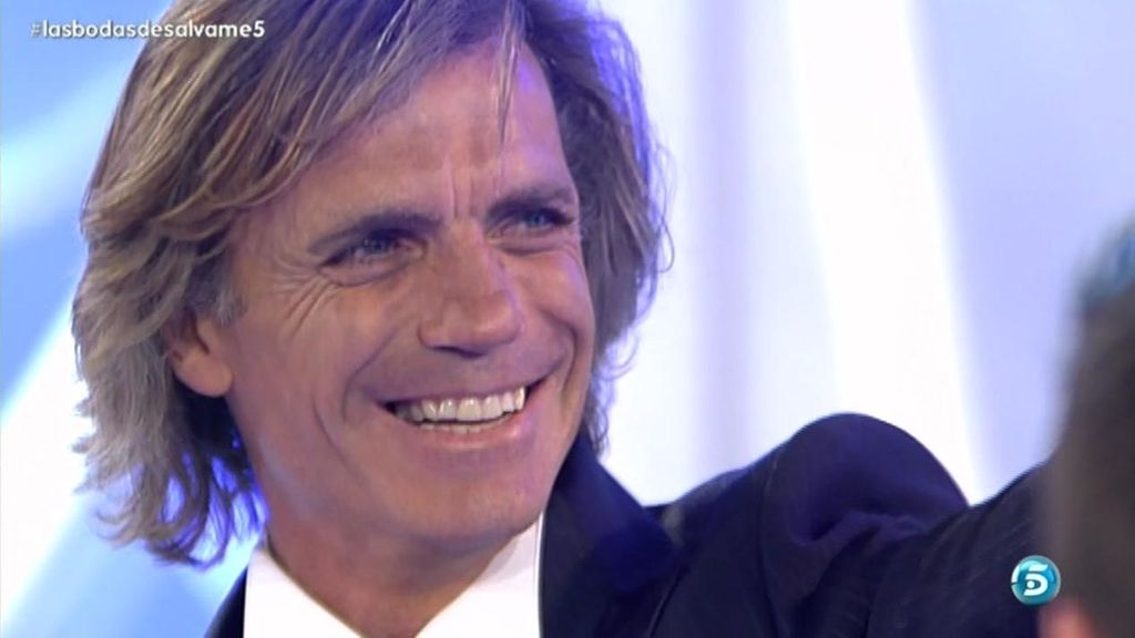 A lomos de un caballo sin despeinarse