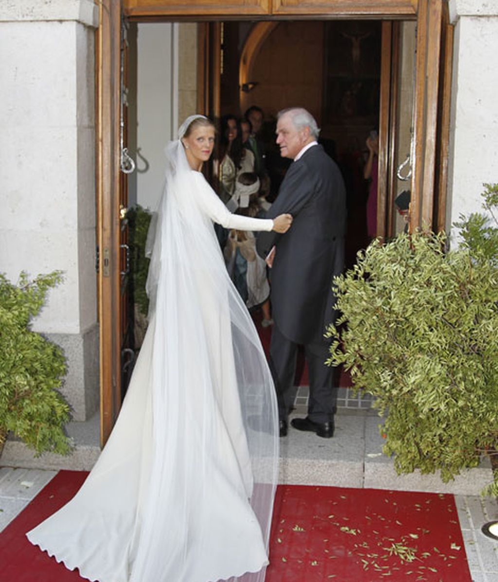 Ramón Calderón acompañando a la novia al altar