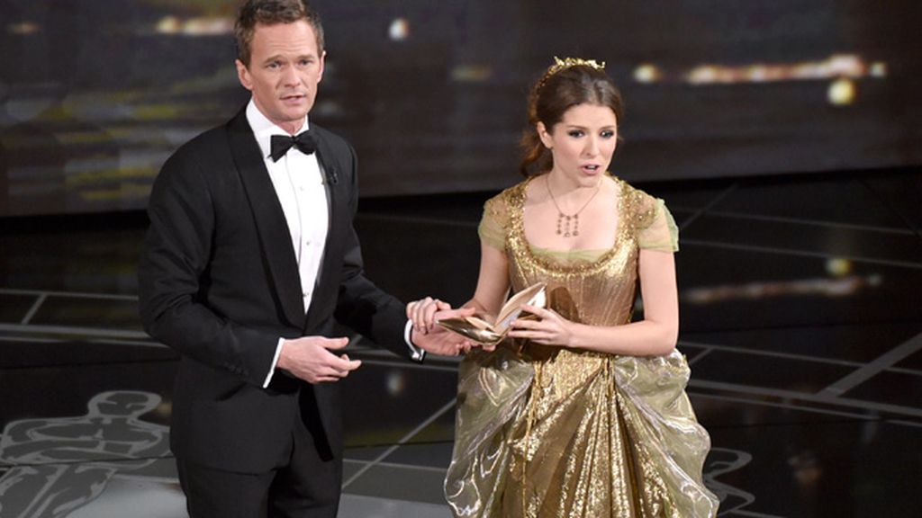 Neil Patrick Harrys y Anna Kendrick