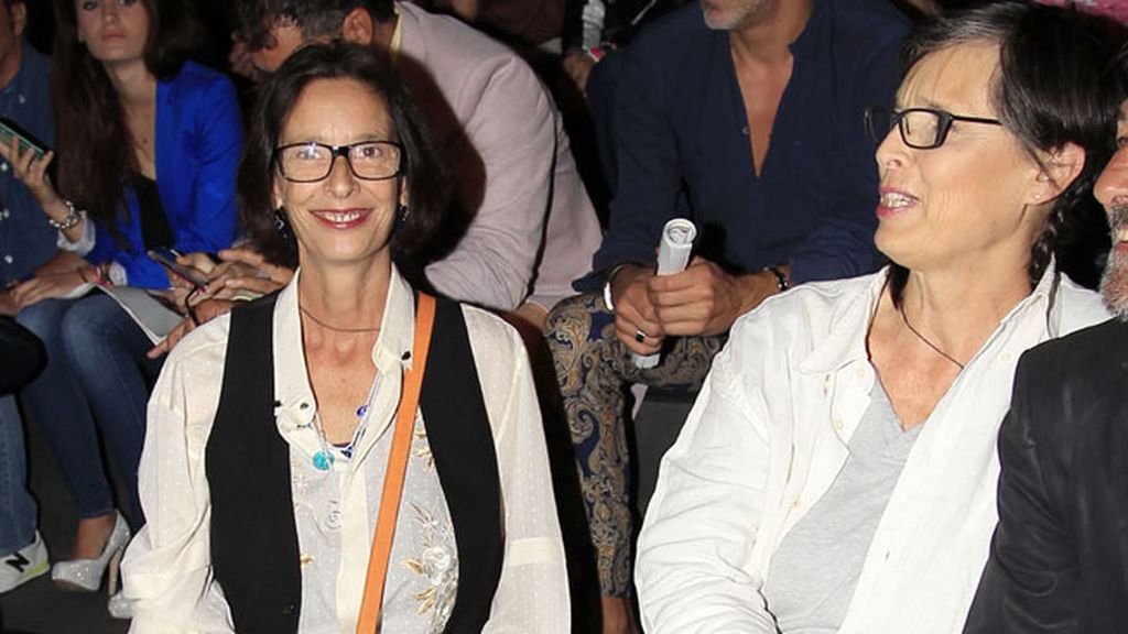 Paola y Lucía Dominguín en Francis Montesinos