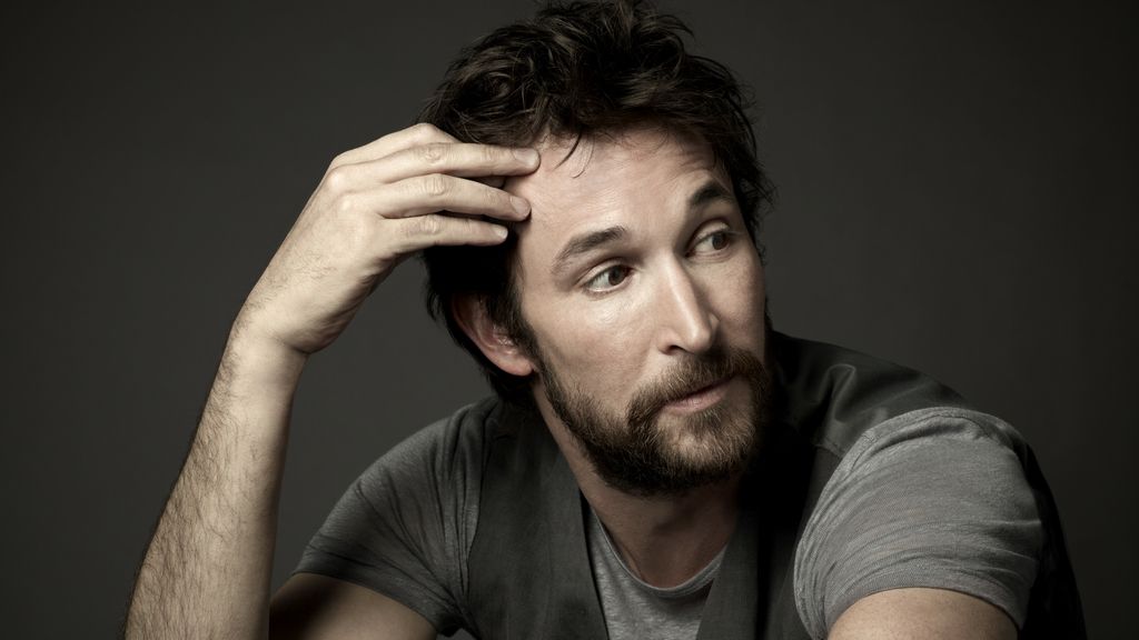 Noah Wille es Tom Mason, un profesor de historia, en 'Falling Skies'