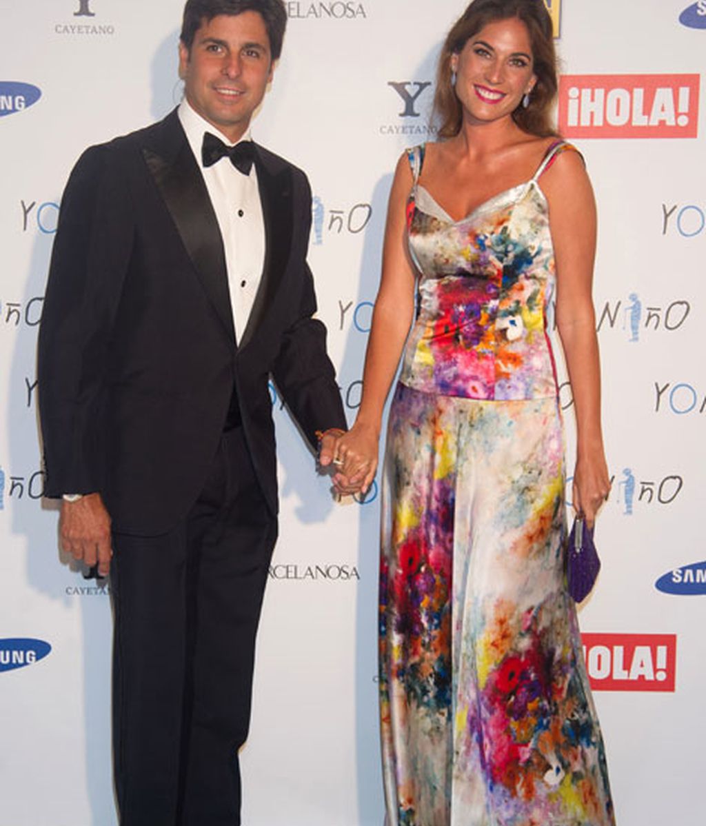 Se dan el 'sí, quiero' en la sevillana Iglesia de la Hermandad de la Esperanza de Triana