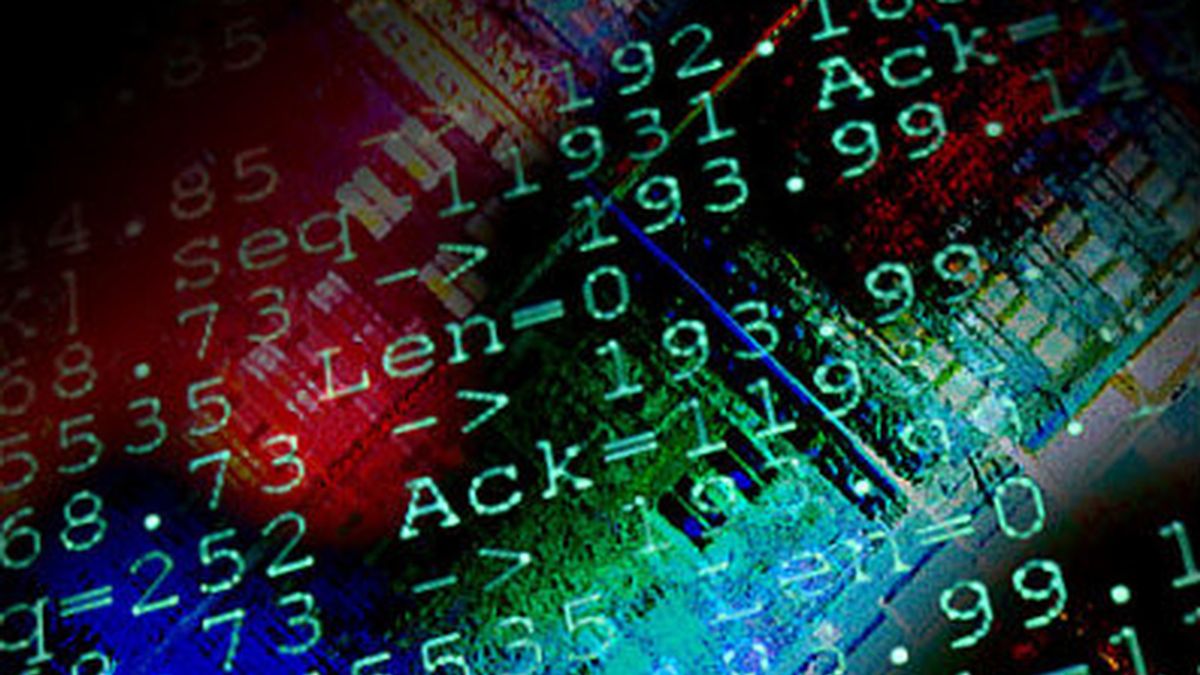ciberterrorismo, ataque informático, seguridad en la red, vigilancia en la red