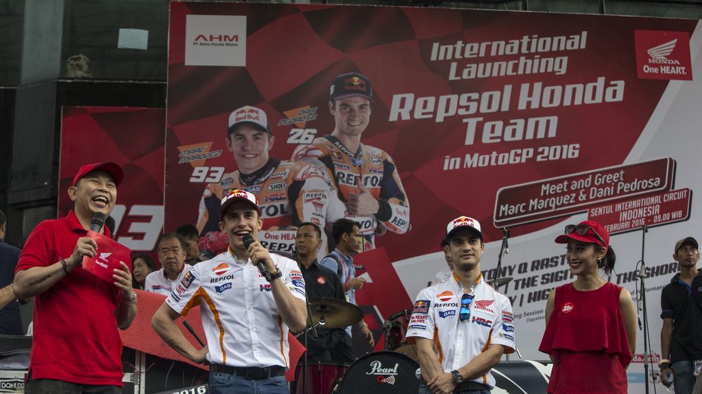 La alegría de Marc Márquez al conocer la nueva MotoGP en el circuito de Sentul