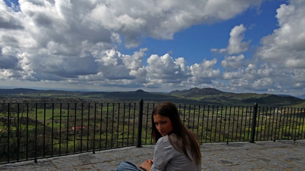 Ana Fernández disfruta y nos muestra lo que más le gusta del Monte Abantos