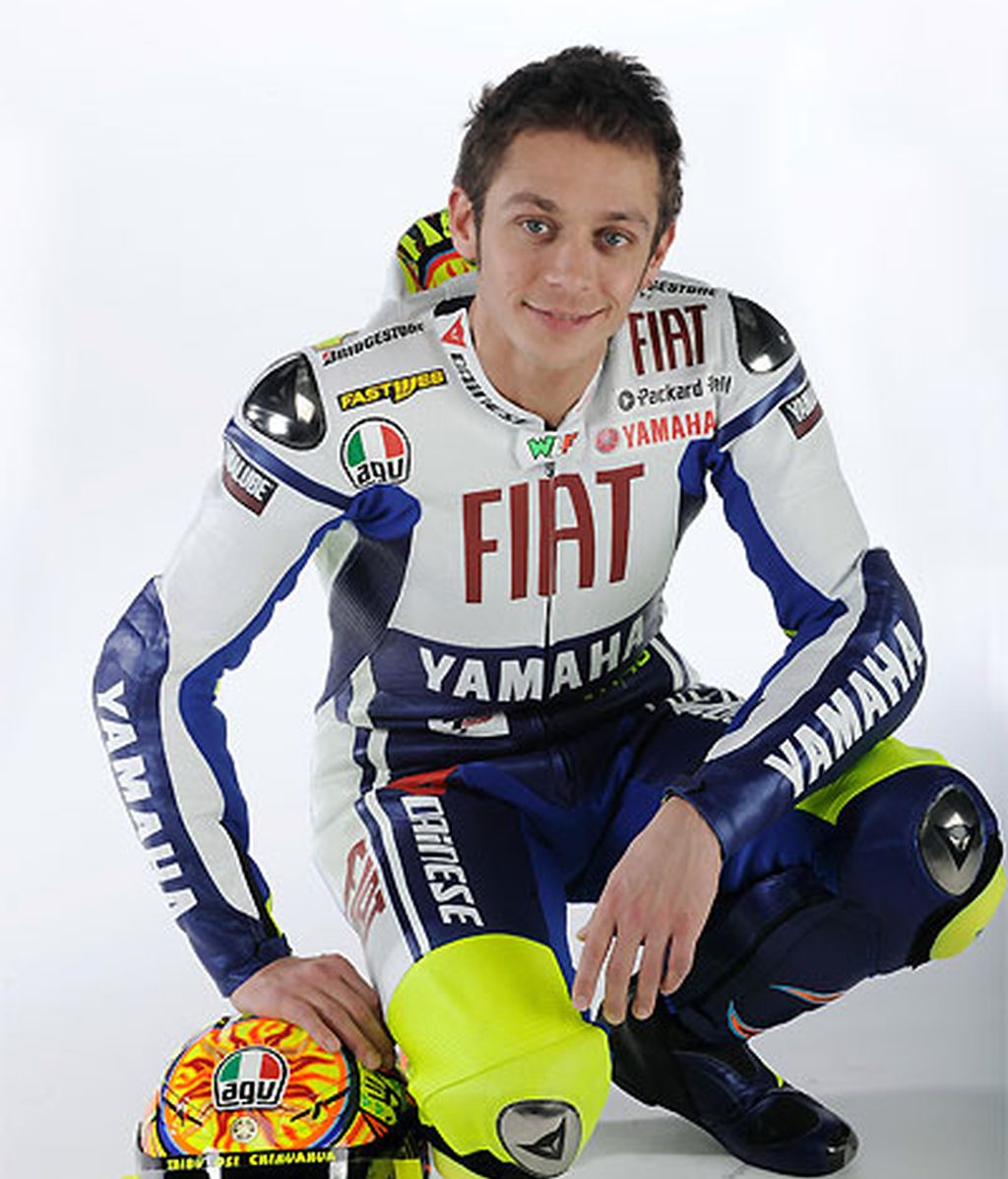 Lorenzo luce nueva moto y nuevo casco