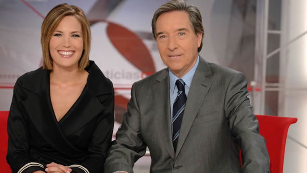 Iñaki y Silvia dirigen Informativos Cuatro