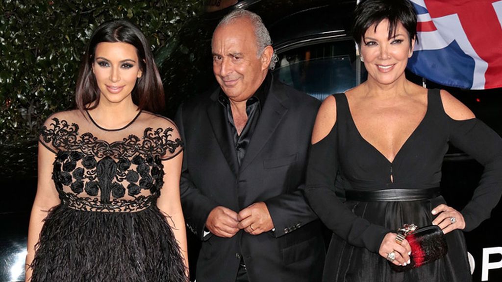Kim Kardashian y su madre, junto a Sip Philipe Green