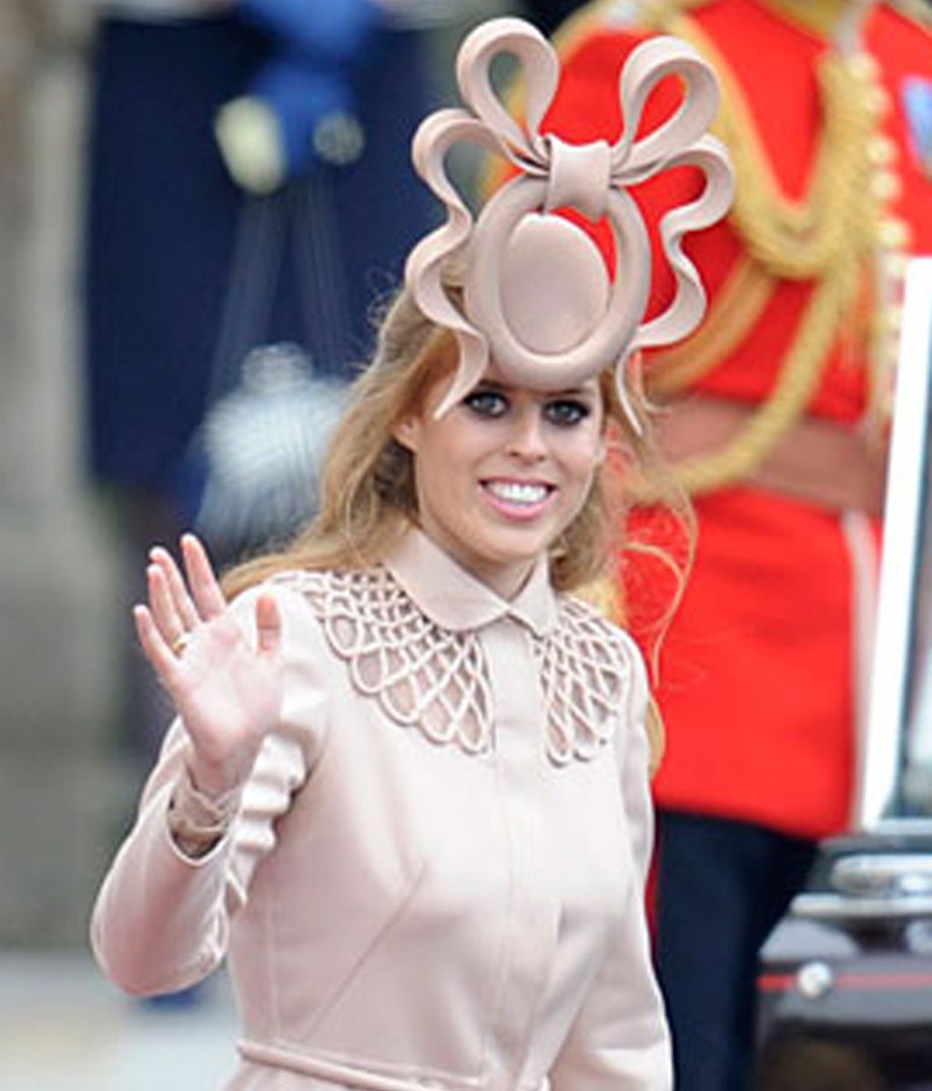 La nueva 'Gossip girl', Elizabeth Hurley, contra el cáncer de mama