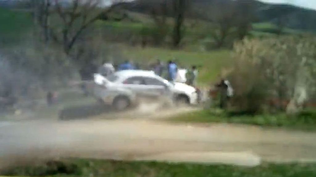 Herida grave una persona al ser atropellada en una competición automovilística en Navarra