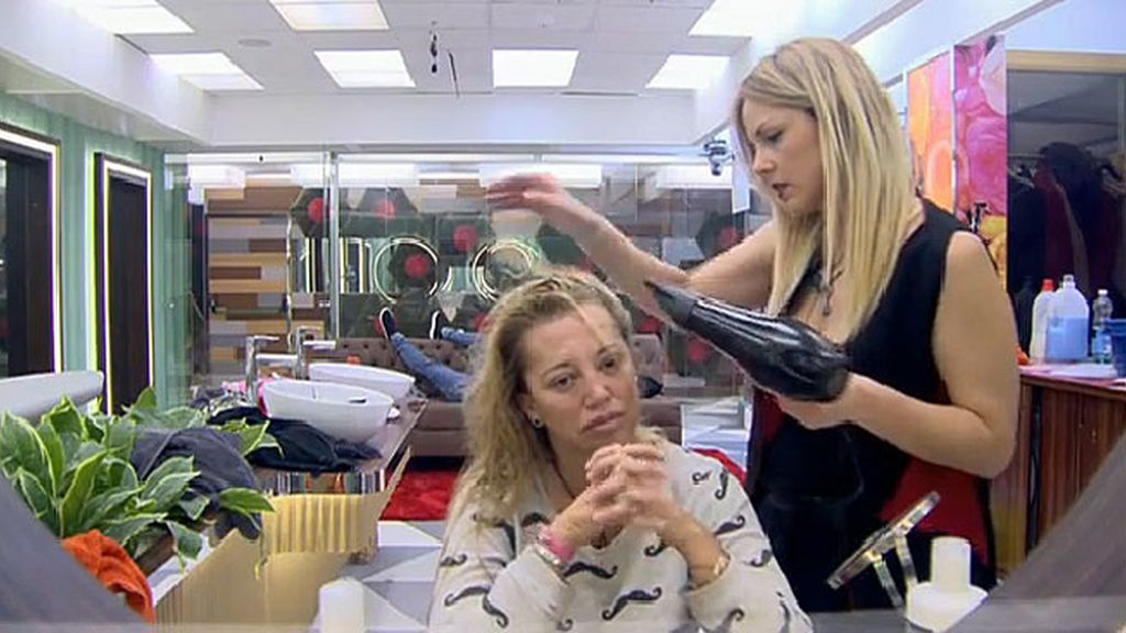 Aguasantas y Belén pasan por la peluquería