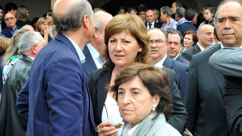 Dolor y grandes recuerdos en el funeral de Seve