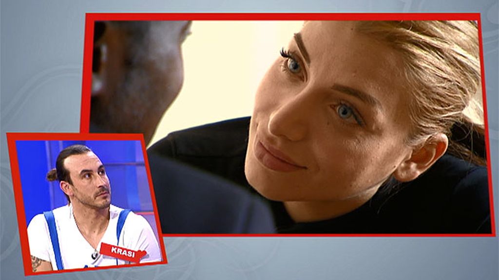 Risas, miradas y acercamiento