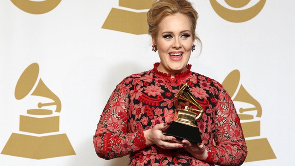 Adele cumple 25 años