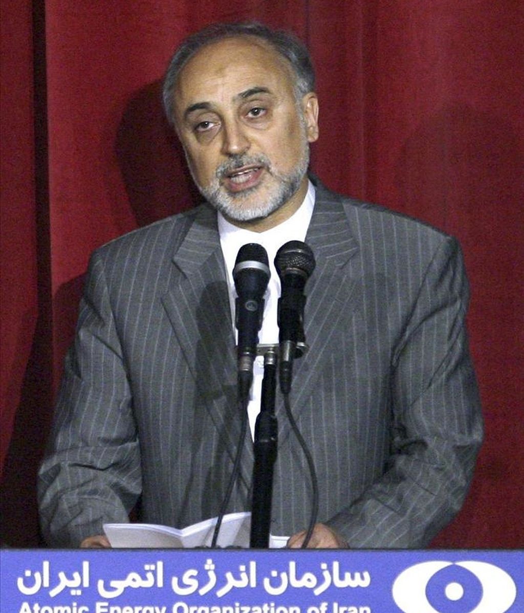 Imagen de archivo tomada el 9 de abril de 2010 que muestra al director del organismo iraní de la Energía Atómica, Alí Akbar Salehí. EFE/Archivo