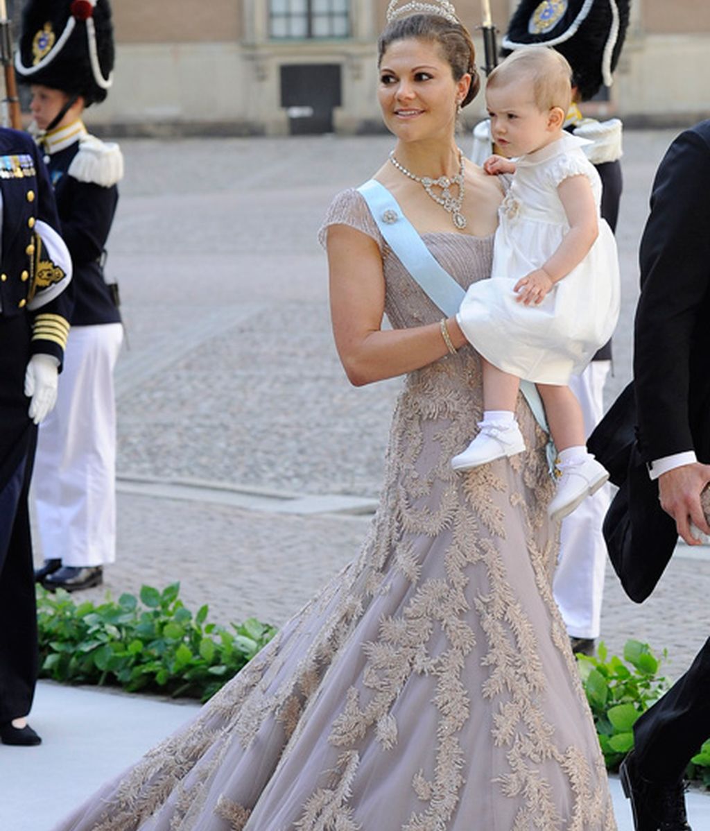 La heredera, Victoria de Suecia y la princesa Estela