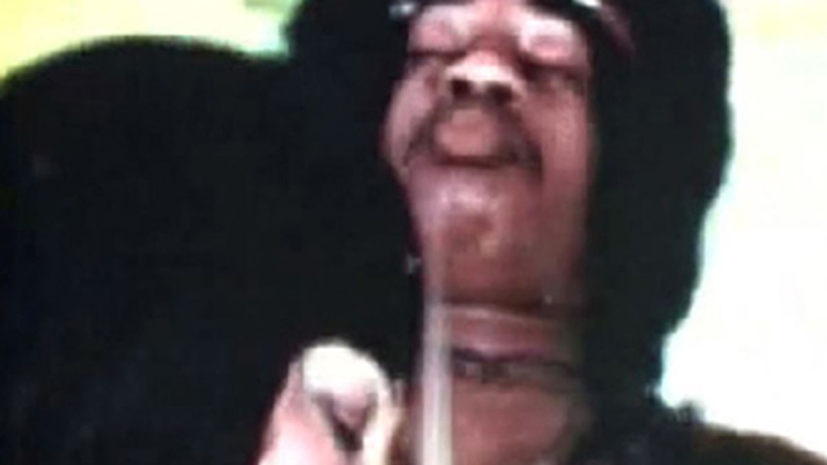 Fotograma del tráiler del vídeo ínitmo de Jimi Hendrix.