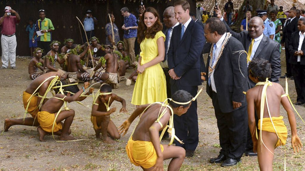 Kate Middleton, del topless al look tribal