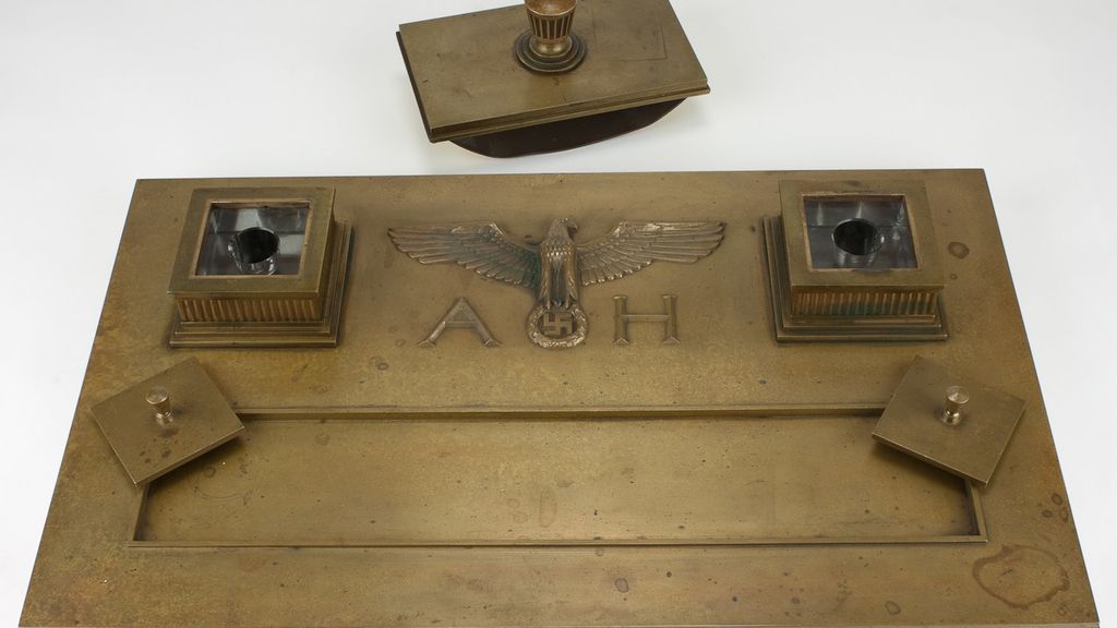 El escritorio de Adolf Hitler