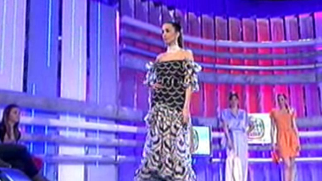 Marily Coll nos presetna una selección de sus diseños de alta costura